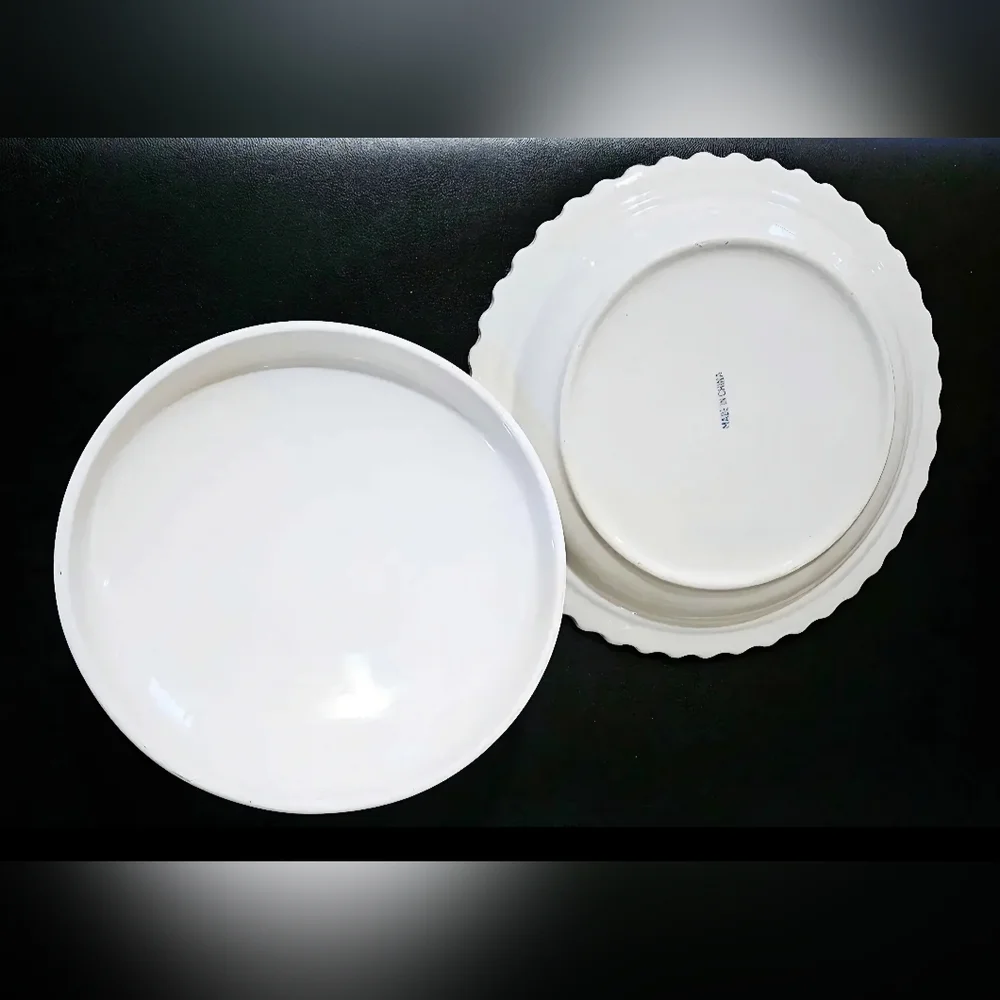 Vintage Ceramic Snowman Pie Plate with Cover 10.5